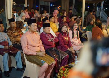 Sekda Muarojambi Hadiri Acara Malam Keagungan Melayu Jambi