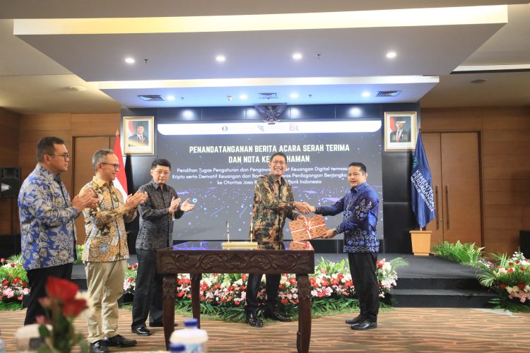 Bappebti Kemendag Alihkan Tugas Pengaturan dan Pengawasan Aset Keuangan Digital termasuk Aset Kripto serta Derivatif Keuangan kepada OJK dan BI