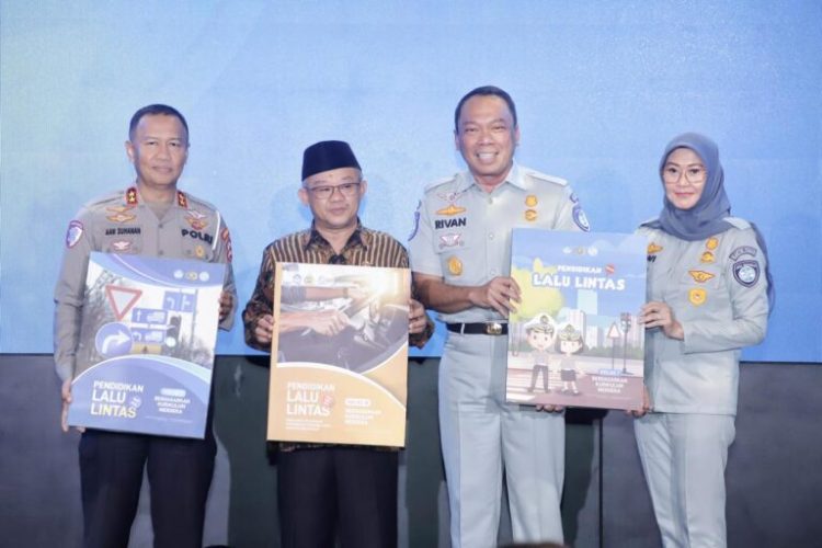 Mendikdasmen: Inisiatif Jasa Raharja dan Korlantas Polri Hadirkan Kurikulum Pendidikan Lalu Lintas untuk Pelajar adalah Langkah Awal Membangun Generasi Indonesia Emas 2045