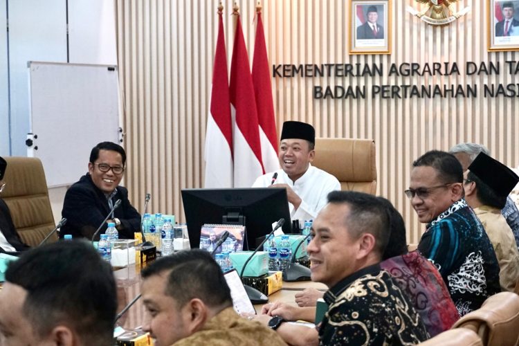 Menteri ATR/BPN Nusron Komitmen Percepat Sertipikasi Tanah Wakaf