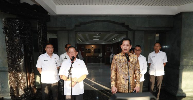 Mendagri dan Kepala BPPIK Gelar Rapat Terbatas, Bahas Efisiensi Penggunaan Anggaran di Pemda