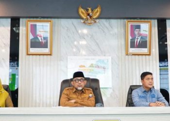 Bahas Jadwal Pelantikan Kepala Daerah Terpilih, Sekda Sudirman Ikuti Rapat Virtual Bersama Mendagri