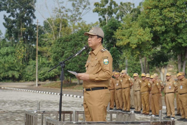 Bupati BBS Pimpin Upacara Perdana Apel Gabungan