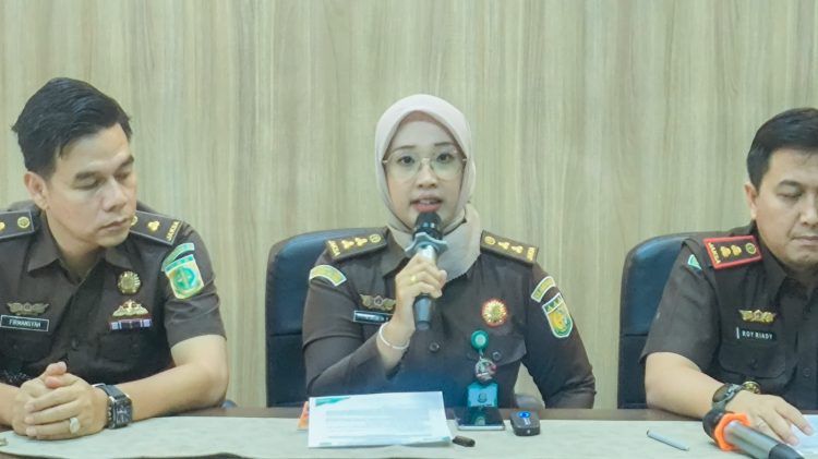 Kejati Sumatera Selatan Tahan 2 Tersangka Kasus Korupsi Pengadaan Tanah Tol Betung-Tempino Jambi 2024