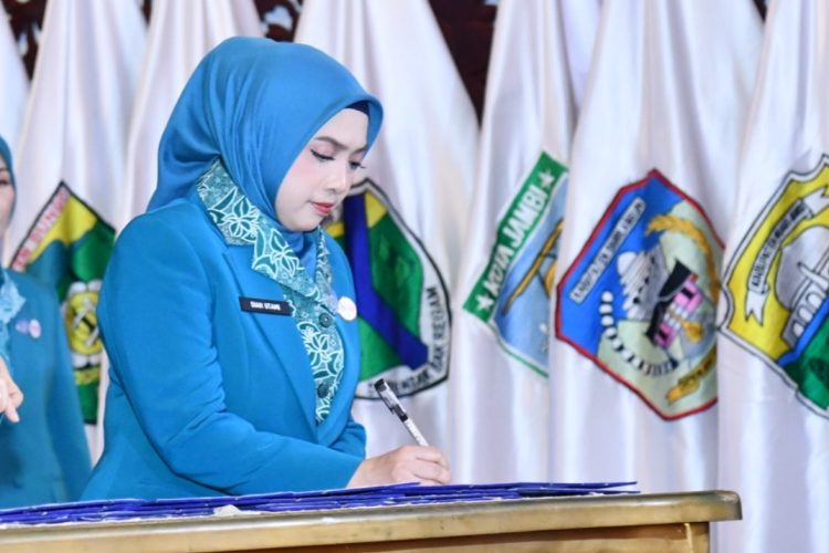 Sosok Diah Utami: Aktif di Organisasi, Pegawai BUMN, ASN Hingga Jabat Ketua PKK Tanjab Timur