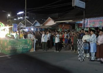 Bupati Anwar Sadat Buka Festival Arakan Sahur Tahun 2025