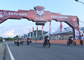 Ajak Pecinta Balap Melesat di Sirkuit, Honda Dream Cup Buka Kelas Baru Vario 160