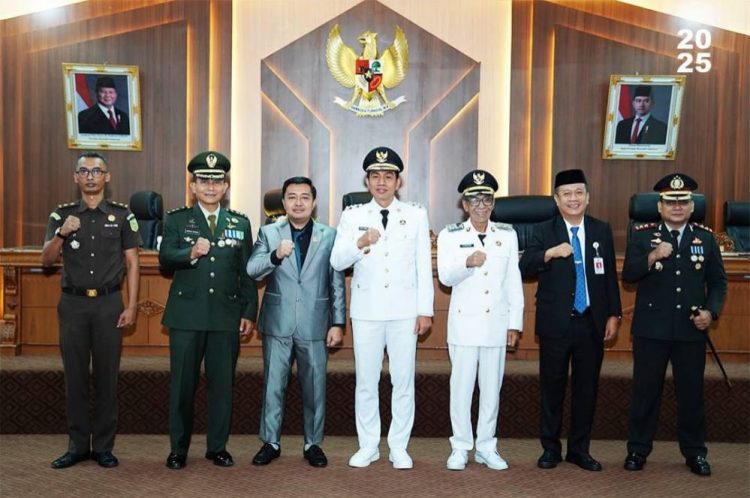 Bupati Fadhil Sampaikan Pidato Perdana di Rapat Paripurna DPRD Batang Hari