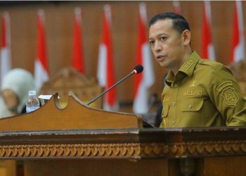 Jawab Pandangan Fraksi DPRD, Wabup Tanjab Timur Tegaskan Pembangunan untuk Rakyat Kecil Jadi Prioritas