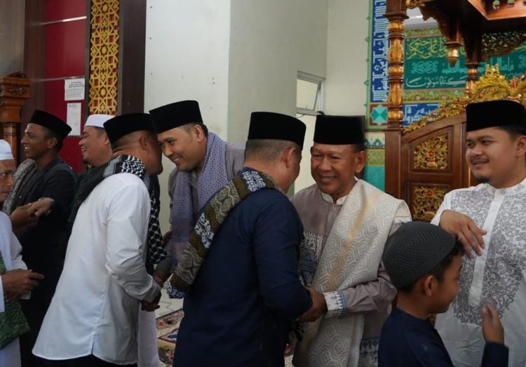 Lebaran Idul Fitri 1446 H, Bupati dan Wabup Merangin Silaturahmi Bersama Unsur Forkopinda, OPD  dan Masyarakat 