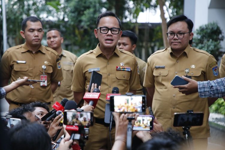 Wamendagri Bima: Pemeriksaan Bupati Indramayu Pergi Ke Luar Negeri Tanpa Ijin Masih Terus Dikembangkan