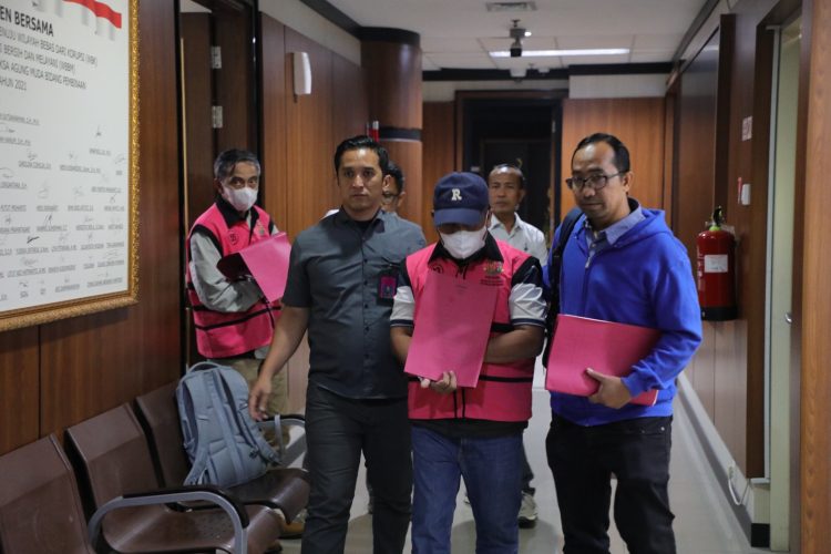 Kejaksaan Agung Tetapkan 3 Tersangka Baru Kasus Grafifikasi Penanganan Perkara di PN Jakarta Pusat, 2 diantaranya Hakim