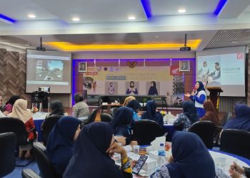 Ribuan Kartini Masa Kini Belajar Safety Riding dengan Berbagai Simulasi Berkendara