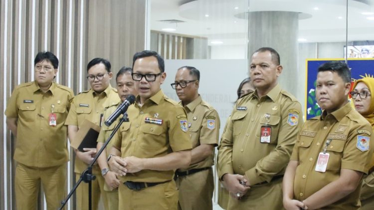 Pemeriksaan Bupati Indramayu Lucky Hakim Rampung, Wamendagri Bima :  Sangsi Kerja Selama 3 Bulan di Kemendagri
