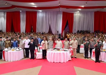 Panglima TNI Dampingi Presiden Prabowo dalam Acara Halal Bihalal Bersama Purnawirawan TNI AD