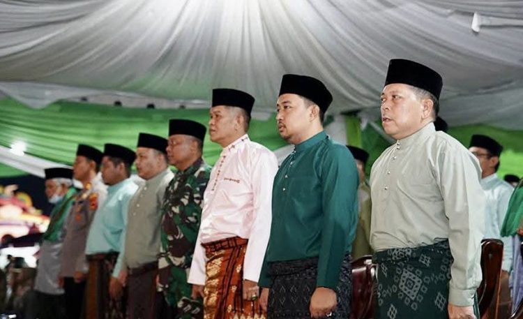 Ketua DPRD Batanghari Hadiri Penutupan MTQ ke-54 di Tembesi