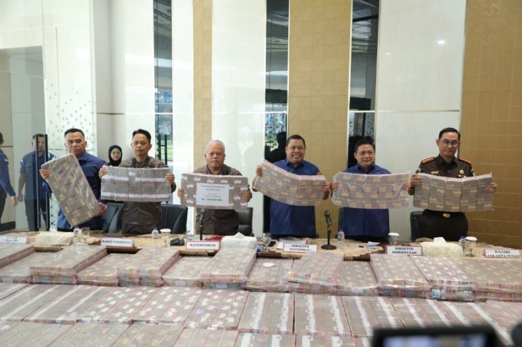 Kejaksaan Agung Sita Uang Tunai Rp479 Miliar Kasus TPPU Duta Palma Group