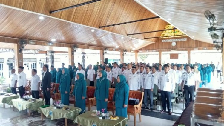 Bupati Batang Hari Mengukuhkan Pengurus TP-PKK dan Posyandu Masa Bakti 2025- 2030