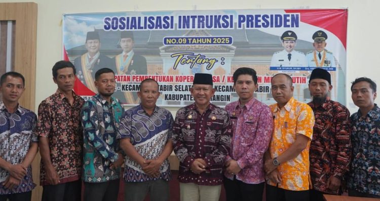 Wabup Merangin Buka Sosialisasi Inpres Nomor 09 tahun 2025 Tentang Percepatan Pembentukan Koperasi Desa/Kelurahan Merah Putih