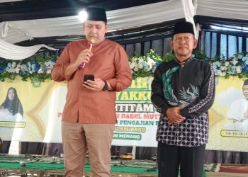 Bupati Merangin H M Syukur dan Wabup H A Khafidh Beri Motivasi Para Santri di  Pondok Pesantren Darul Muttaqien