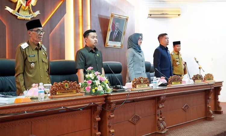 DPRD Batanghari Gelar Paripurna Penyampaian Nota Pengantar Rancangan Awal RPJMD Tahun 2025-2029