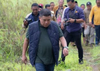 Kadis PUPR Jambi Dampingi Gubernur Tinjau Jalan Rusak, Janji Percepatan Perbaikan Akses Desa