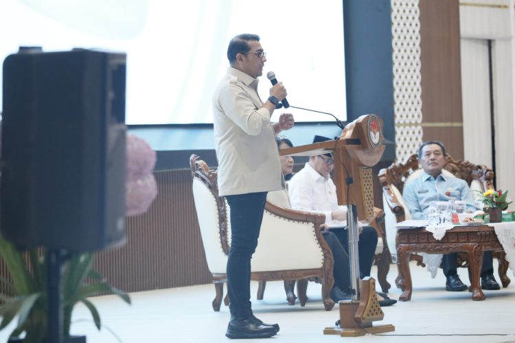 Menteri Teuku Riefky Minta Kepala Daerah dukung Pertumbuhan Ekraf, Optimalkan Peran Desa, dan Percepat Pembangunan Infrastruktur