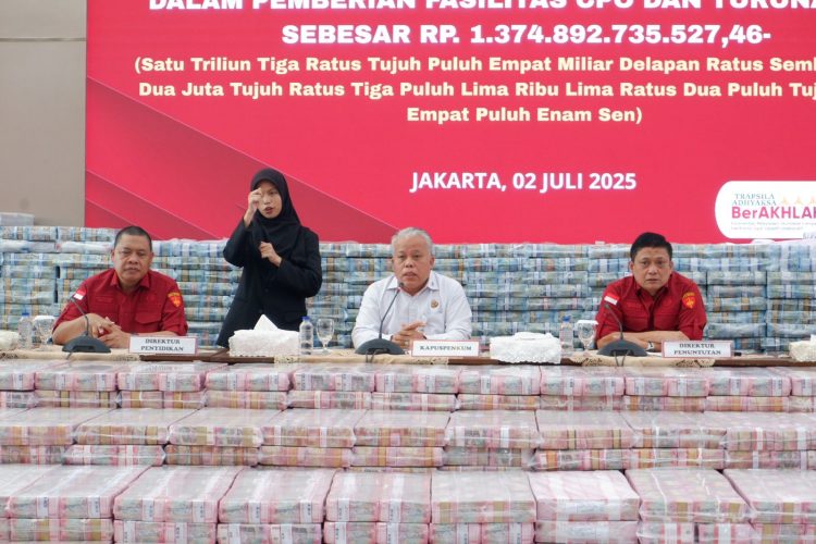 Kejaksaan Agung Sita Uang Rp1,3 Triliun Terkait Kasus Korupsi Ekspor CPO Minyak Goreng