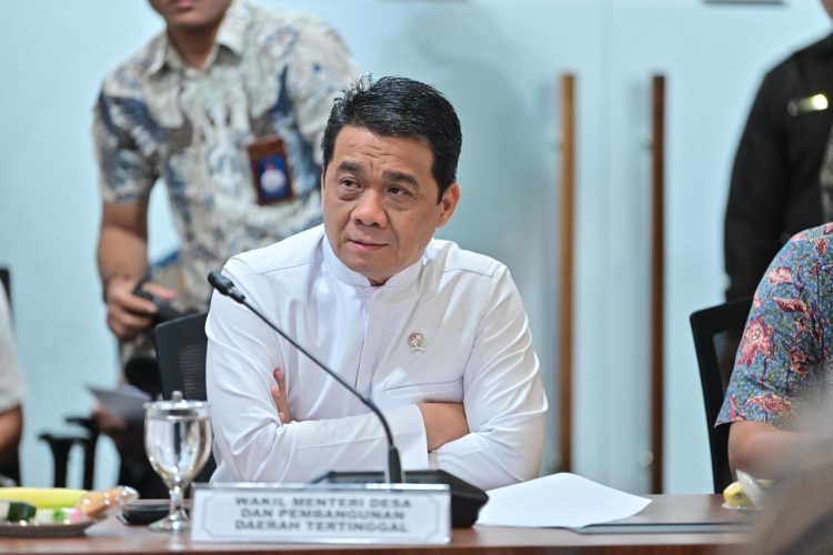Kemendes PDT Dukung Langkah Cepat Menteri ESDM, Siap Kolaborasi Wujudkan Swasembada Energi di Desa yang Belum Teraliri Listrik