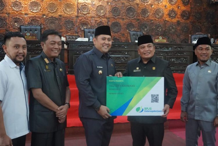 Di Rapat Paripurna DPRD, Bupati Merangin sampaikan Jawaban Pelaksanaan APBD 2024