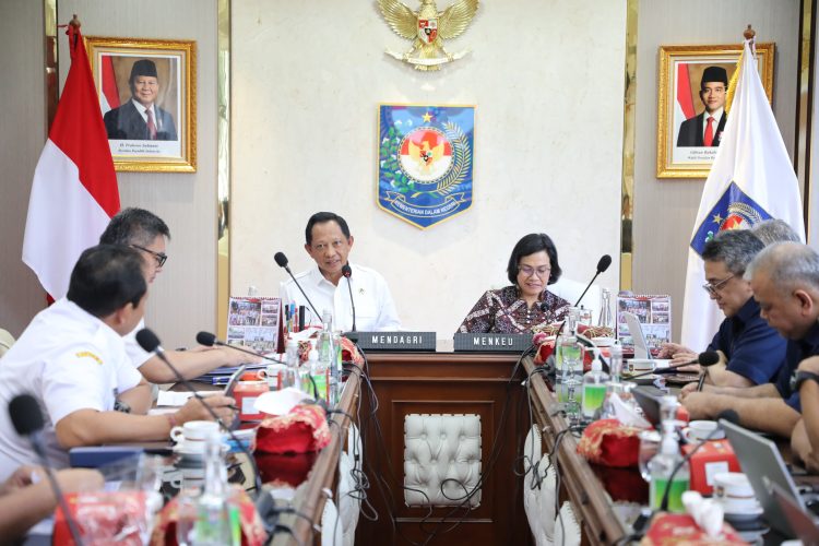 Mendagri dan Menkeu Bahas Optimalisasi Implementasi PSN serta Realisasi Pendapatan dan Belanja Daerah