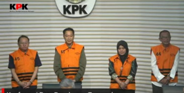 KPK Tahan 4 Tersangka Pemerasan dan Gratifikasi RPTKA di Kementerian Ketenagakerjaan