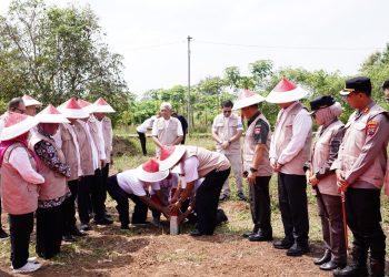Pencanangan GEMAPATAS 2025, Menteri ATR/BPN Nusron Tegaskan Semua Masyarakat Wajib Pasang Patok di Batas Tanah Miliknya