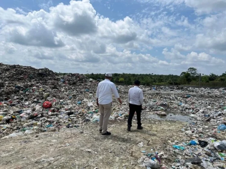 Wabup Tanjab Barat Tinjau TPA Lubuk Terentang, Siapkan Langkah Nyata Menuju Bebas Sampah 2030