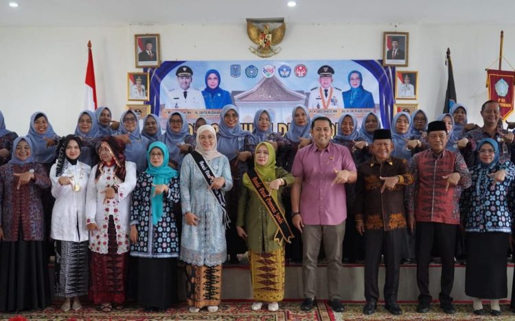 Pengurus PKK, Posyandu, Pokja Paud dan Dekranasda di Kabupaten Merangin dilantik
