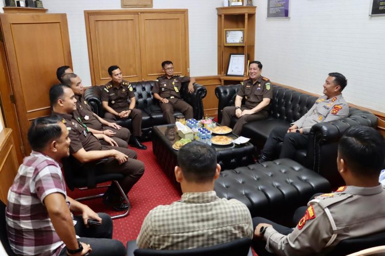 Kunjungan Kejari Sarolangun Di Sambut Baik Oleh Kapolres Sarolangun