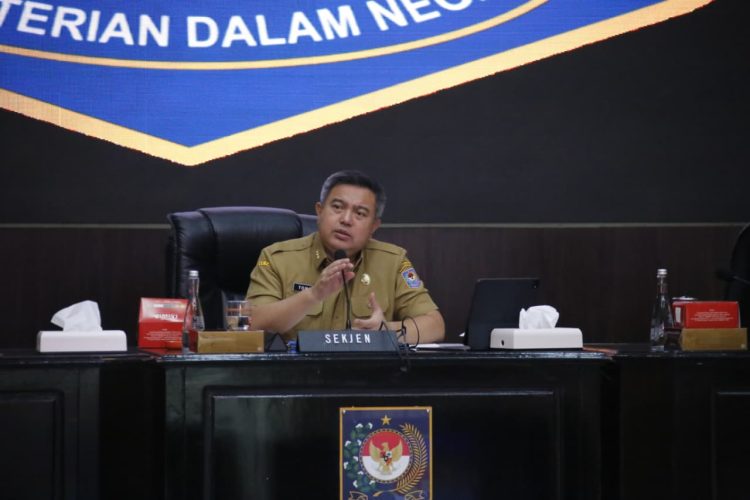 Sekjen Kemendagri Imbau Pemda Optimalkan Penyaluran Beras SPHP Sampai Desa  untuk Kendalikan Harga