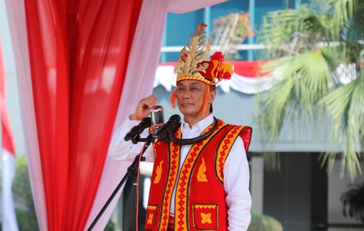 BKN Berikan Kenaikan Pangkat Luar Biasa Bidan Dona Dinas di UPT Puskesmas Simpang Tonang Kabupaten Pasaman