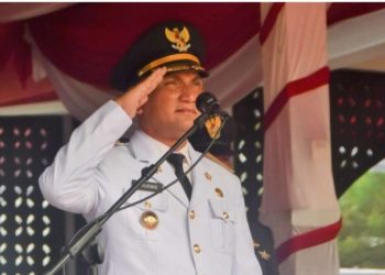 Bupati Sarolangun H.Hurmin SE Bertindak Sebagai Inspetur Upacara HUT RI Ke 80 Tahun 2025