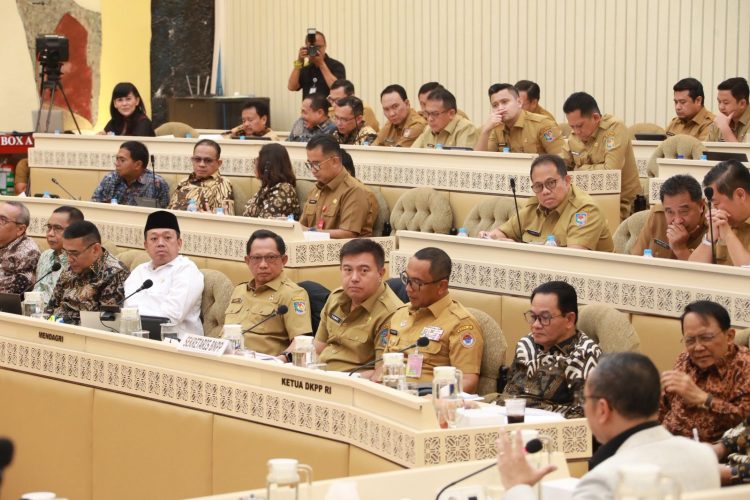 Mendagri Apresiasi Dukungan Komisi II DPR RI  terhadap Peningkatan Kinerja Kemendagri TA 2026