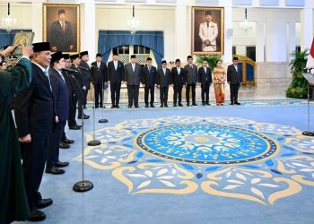 Presiden Prabowo Lantik Dua Menteri dan Tiga Wakil Menteri Kabinet Merah Putih