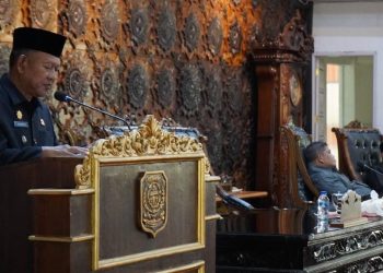 Bupati Merangin Tanggapi Pandangan Umum Fraksi-fraksi Dewan Terhadap Nota Keuangan RAPBD Perubahan 2025
