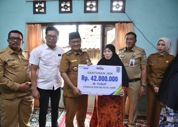 Pemkot Jambi Berikan Santunan Rp42.000.000 untuk Korban Meninggal Dunia Akibat Kecelakaan