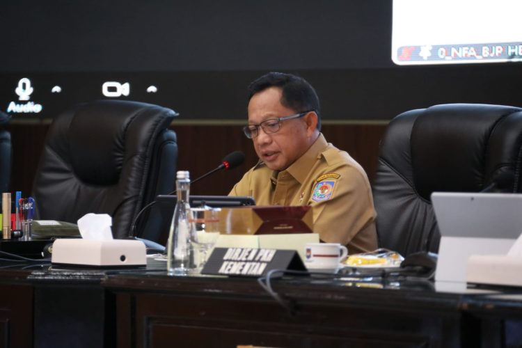 Mendagri Tito Imbau Pemda Kendalikan Harga Komoditas Pangan Penyumbang Utama Inflasi