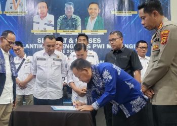 Pengurus PWI Merangin 2025-2028 Dilantik, Wabup Khafidh Ajak PWI Bersinergi Bangun Merangin