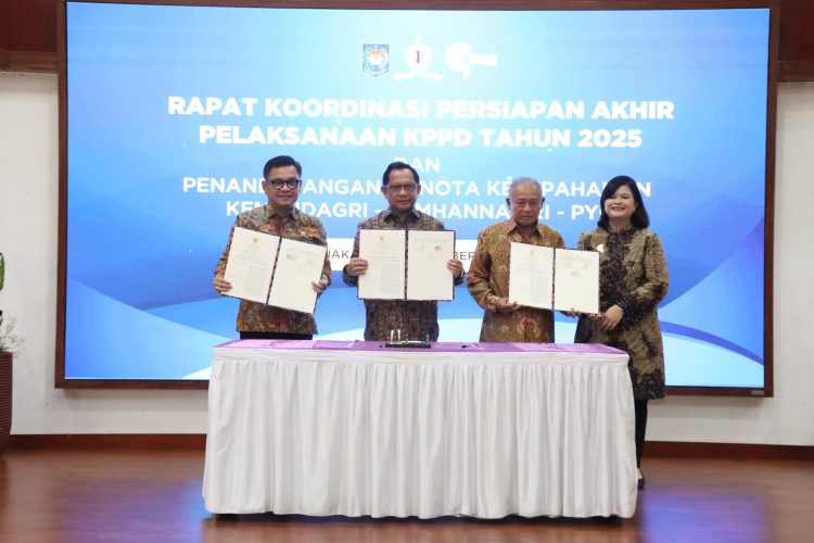 Tingkatkan Kompetensi Kepala Daerah, Mendagri Jalin Kesepakatan dengan Lemhannas dan PYC