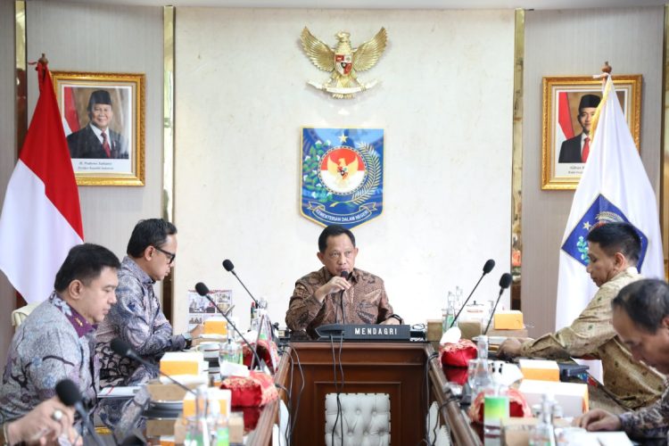 Mendagri Bentuk Satgas Khusus Pacu Penyiapan Lahan dan Bangunan Kopdeskel Merah Putih, Pemda diminta Percepat Penyiapan Lahan 