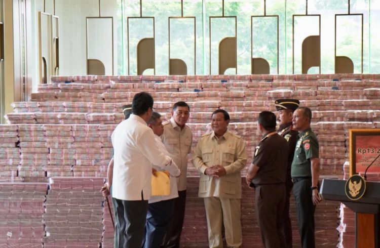 Jaksa Agung Serahkan Uang Pengganti Kerugian Negara Rp13,2 Triliun Perkara Korupsi CPO Minyak Goreng ke Kemenkeu