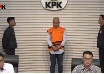 KPK Tahan Tersangka Komut PT Inti Alasindo Terkait Kasus Korupsi Jual Beli Gas di PT PGN