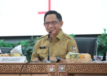 Mendagri Tito Karnavian Pacu Pemda Dukung Program Kopdeskel Merah Putih